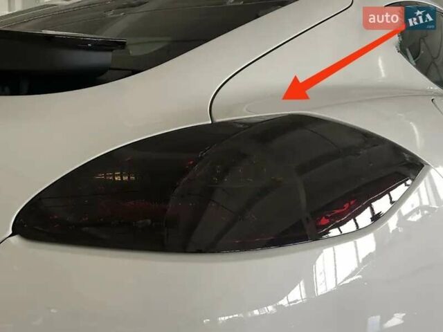 Білий Порше Panamera, об'ємом двигуна 3 л та пробігом 65 тис. км за 31800 $, фото 1 на Automoto.ua