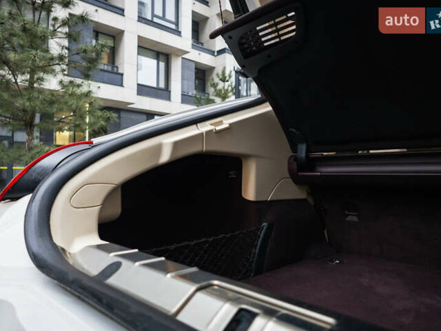 Белый Порше Панамера, объемом двигателя 4.81 л и пробегом 129 тыс. км за 26000 $, фото 13 на Automoto.ua