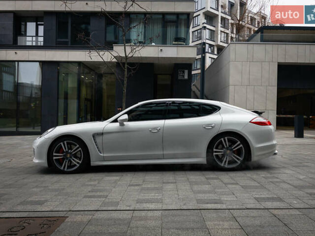 Белый Порше Панамера, объемом двигателя 4.81 л и пробегом 129 тыс. км за 26000 $, фото 8 на Automoto.ua