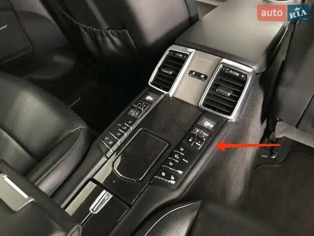 Білий Порше Panamera, об'ємом двигуна 3 л та пробігом 65 тис. км за 31800 $, фото 19 на Automoto.ua