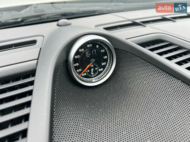 Белый Порше Панамера, объемом двигателя 4.81 л и пробегом 168 тыс. км за 21900 $, фото 14 на Automoto.ua