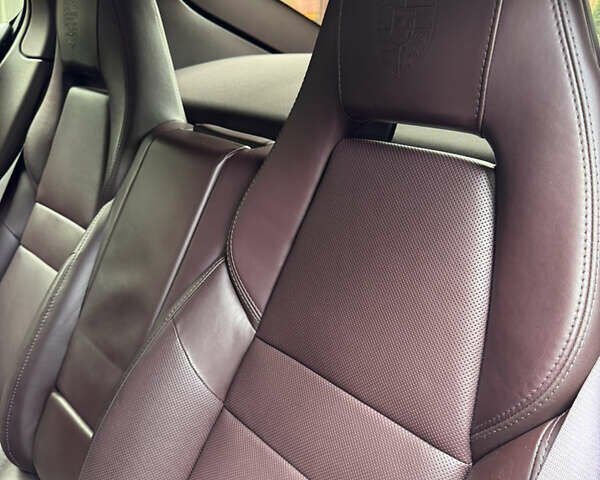 Білий Порше Panamera, об'ємом двигуна 4.81 л та пробігом 87 тис. км за 33000 $, фото 10 на Automoto.ua