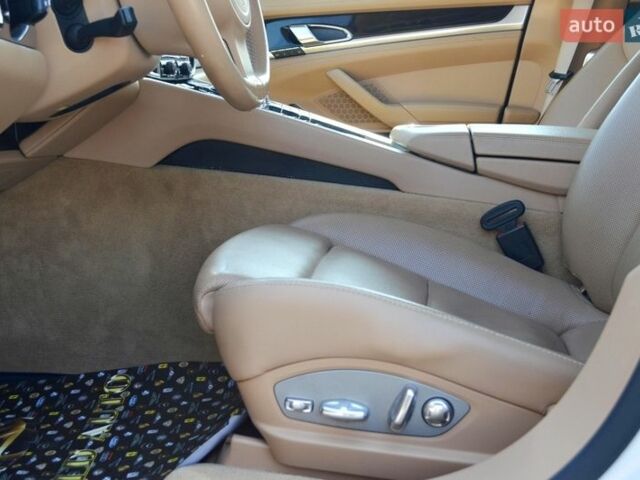 Белый Порше Панамера, объемом двигателя 4.81 л и пробегом 189 тыс. км за 19999 $, фото 16 на Automoto.ua