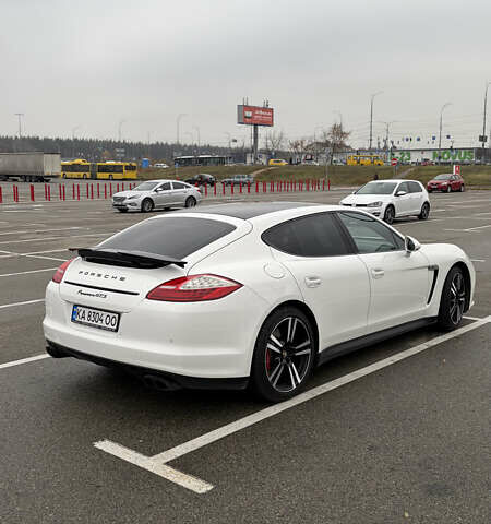 Белый Порше Панамера, объемом двигателя 4.81 л и пробегом 105 тыс. км за 25000 $, фото 3 на Automoto.ua