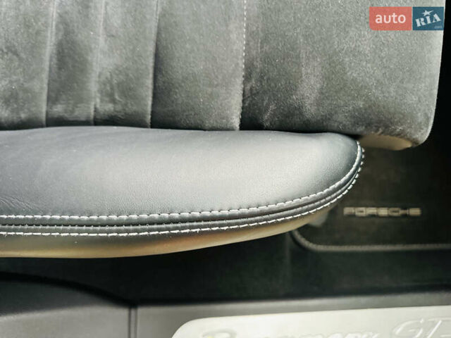 Белый Порше Панамера, объемом двигателя 4.8 л и пробегом 97 тыс. км за 22900 $, фото 46 на Automoto.ua