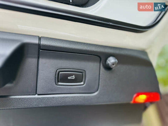 Белый Порше Панамера, объемом двигателя 4.8 л и пробегом 97 тыс. км за 22900 $, фото 35 на Automoto.ua