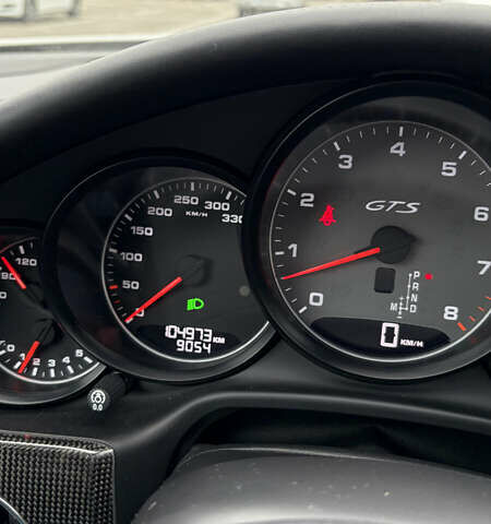 Белый Порше Панамера, объемом двигателя 4.81 л и пробегом 105 тыс. км за 25000 $, фото 10 на Automoto.ua