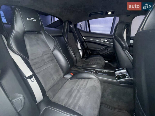 Белый Порше Панамера, объемом двигателя 4.81 л и пробегом 200 тыс. км за 24500 $, фото 11 на Automoto.ua