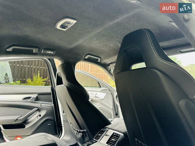 Белый Порше Панамера, объемом двигателя 4.8 л и пробегом 97 тыс. км за 22900 $, фото 37 на Automoto.ua