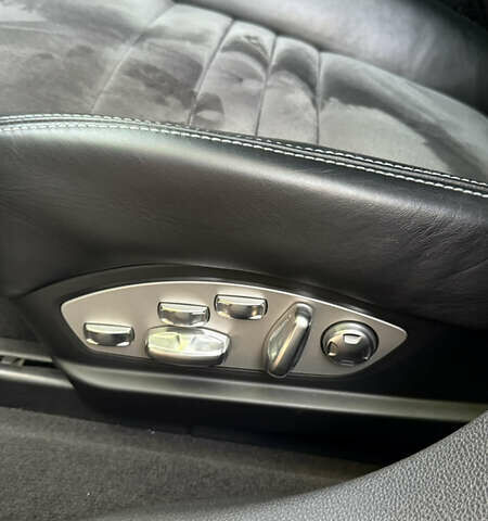 Білий Порше Panamera, об'ємом двигуна 4.81 л та пробігом 68 тис. км за 28500 $, фото 17 на Automoto.ua