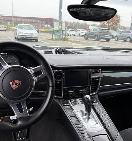 Белый Порше Панамера, объемом двигателя 4.81 л и пробегом 105 тыс. км за 25000 $, фото 8 на Automoto.ua