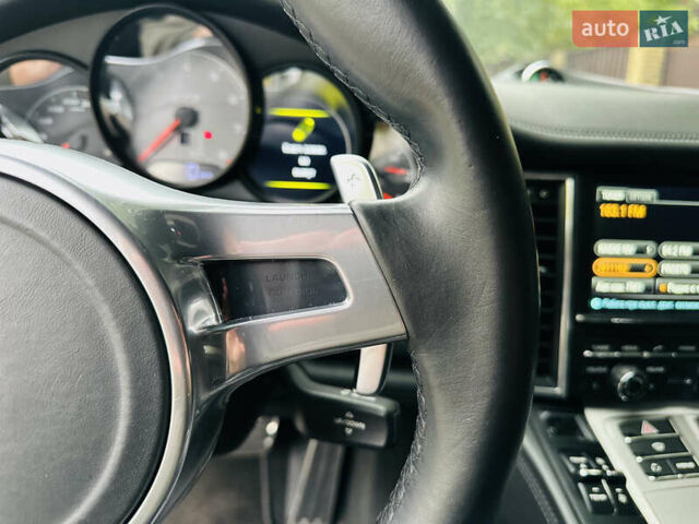 Белый Порше Панамера, объемом двигателя 4.8 л и пробегом 97 тыс. км за 22900 $, фото 28 на Automoto.ua