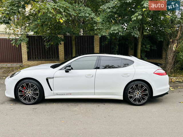 Белый Порше Панамера, объемом двигателя 4.8 л и пробегом 97 тыс. км за 22900 $, фото 5 на Automoto.ua