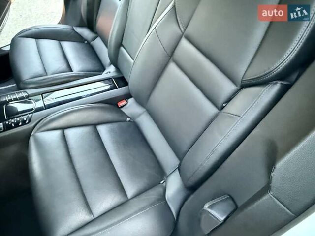 Белый Порше Панамера, объемом двигателя 3 л и пробегом 146 тыс. км за 29999 $, фото 98 на Automoto.ua