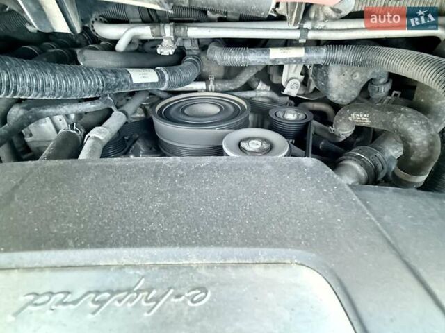 Белый Порше Панамера, объемом двигателя 3 л и пробегом 146 тыс. км за 29999 $, фото 133 на Automoto.ua