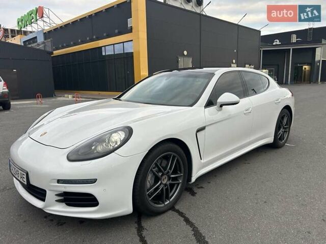 Белый Порше Панамера, объемом двигателя 3.6 л и пробегом 136 тыс. км за 22500 $, фото 10 на Automoto.ua