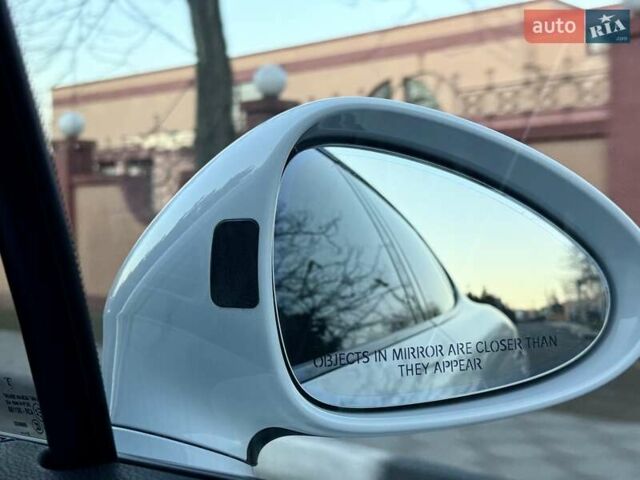 Белый Порше Панамера, объемом двигателя 3 л и пробегом 146 тыс. км за 29999 $, фото 135 на Automoto.ua