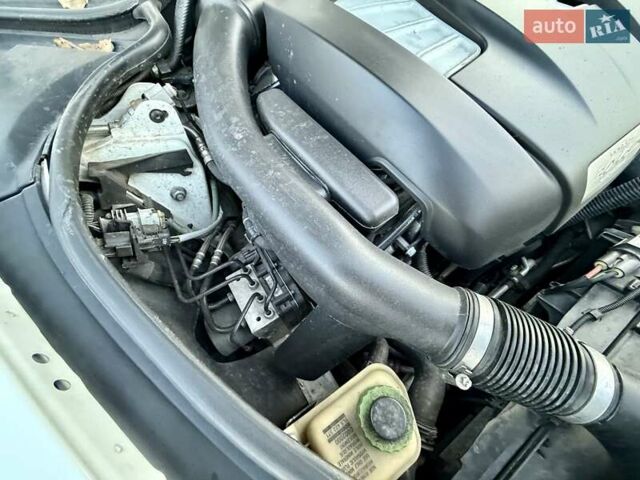 Белый Порше Панамера, объемом двигателя 3 л и пробегом 146 тыс. км за 29999 $, фото 130 на Automoto.ua