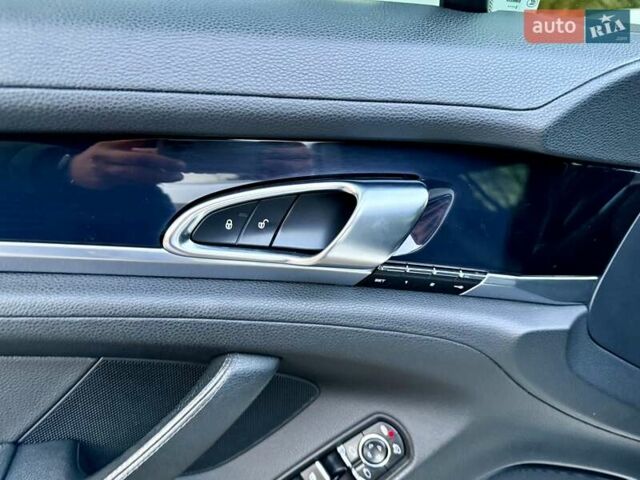 Белый Порше Панамера, объемом двигателя 3 л и пробегом 146 тыс. км за 29999 $, фото 117 на Automoto.ua