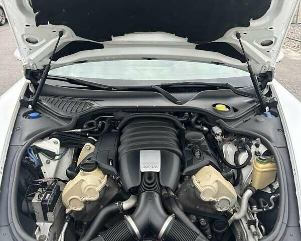 Белый Порше Панамера, объемом двигателя 3.6 л и пробегом 136 тыс. км за 22500 $, фото 23 на Automoto.ua