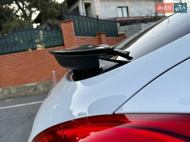 Белый Порше Панамера, объемом двигателя 3 л и пробегом 146 тыс. км за 29999 $, фото 54 на Automoto.ua