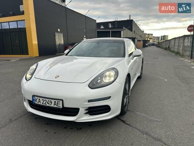 Белый Порше Панамера, объемом двигателя 3.6 л и пробегом 136 тыс. км за 22500 $, фото 7 на Automoto.ua