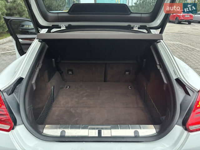 Белый Порше Панамера, объемом двигателя 3.61 л и пробегом 137 тыс. км за 22500 $, фото 20 на Automoto.ua