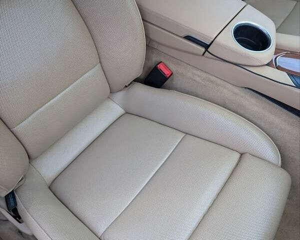 Білий Порше Panamera, об'ємом двигуна 3 л та пробігом 136 тис. км за 30000 $, фото 39 на Automoto.ua