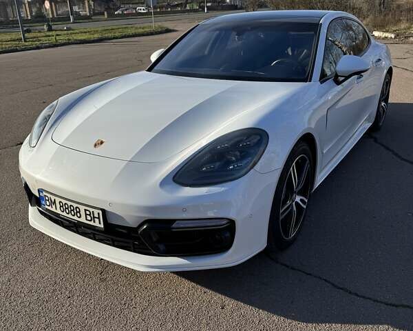 Белый Порше Панамера, объемом двигателя 2.89 л и пробегом 147 тыс. км за 65000 $, фото 4 на Automoto.ua