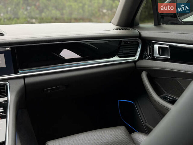 Білий Порше Panamera, об'ємом двигуна 2.89 л та пробігом 43 тис. км за 66499 $, фото 45 на Automoto.ua