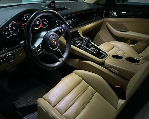 Білий Порше Panamera, об'ємом двигуна 3 л та пробігом 79 тис. км за 59900 $, фото 14 на Automoto.ua