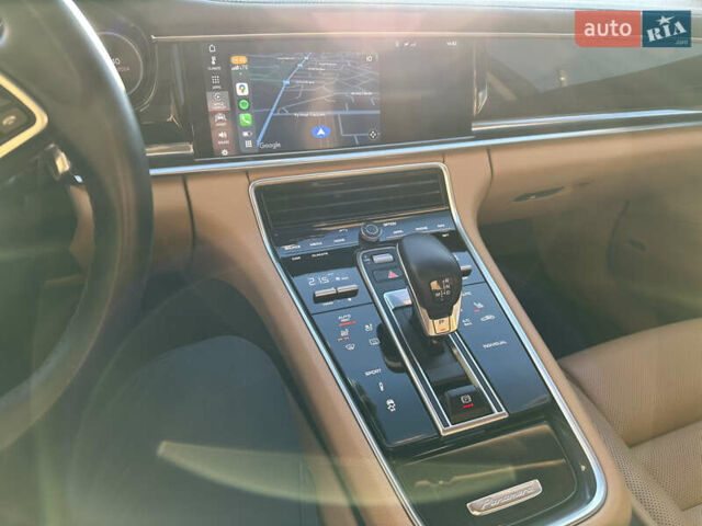 Білий Порше Panamera, об'ємом двигуна 3 л та пробігом 79 тис. км за 59900 $, фото 29 на Automoto.ua