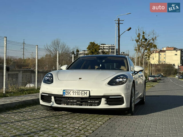 Білий Порше Panamera, об'ємом двигуна 3 л та пробігом 79 тис. км за 59900 $, фото 19 на Automoto.ua