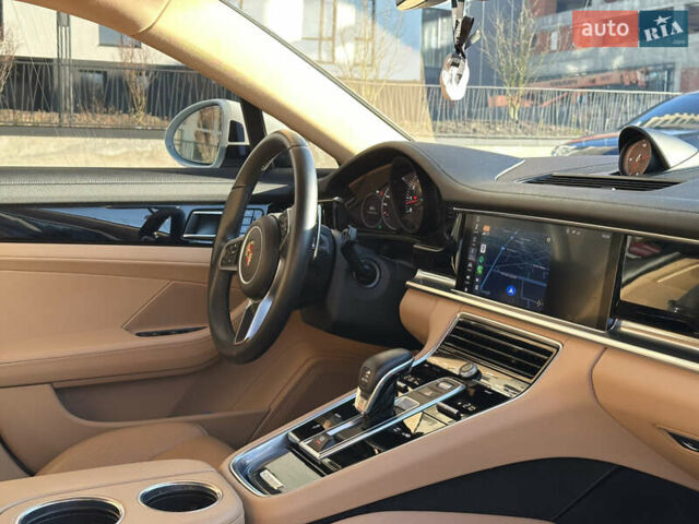 Білий Порше Panamera, об'ємом двигуна 3 л та пробігом 79 тис. км за 59900 $, фото 39 на Automoto.ua