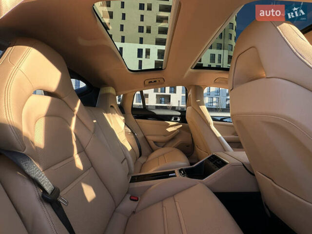 Білий Порше Panamera, об'ємом двигуна 3 л та пробігом 79 тис. км за 59900 $, фото 34 на Automoto.ua