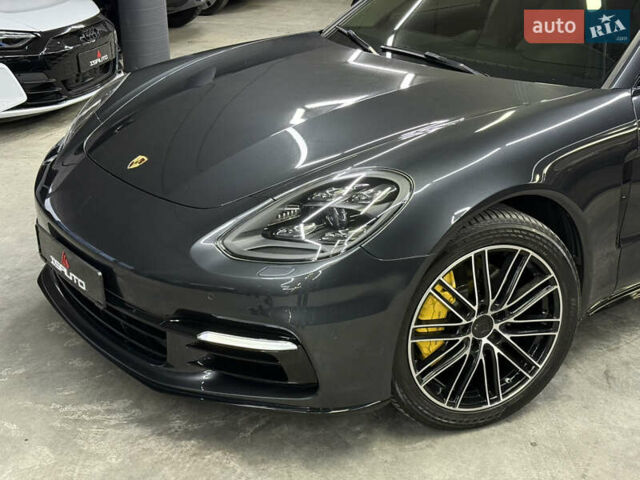 Белый Порше Панамера, объемом двигателя 2.89 л и пробегом 136 тыс. км за 51500 $, фото 7 на Automoto.ua