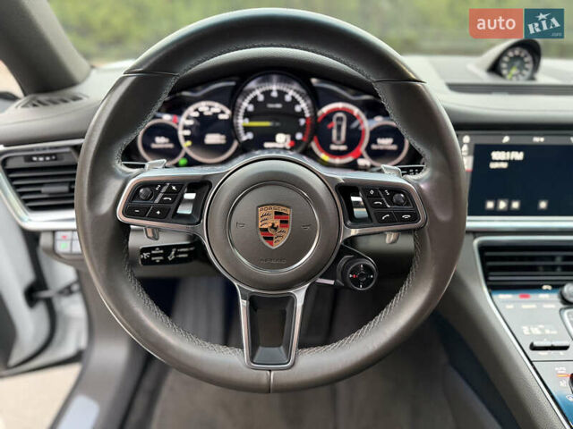 Білий Порше Panamera, об'ємом двигуна 2.89 л та пробігом 43 тис. км за 66499 $, фото 18 на Automoto.ua
