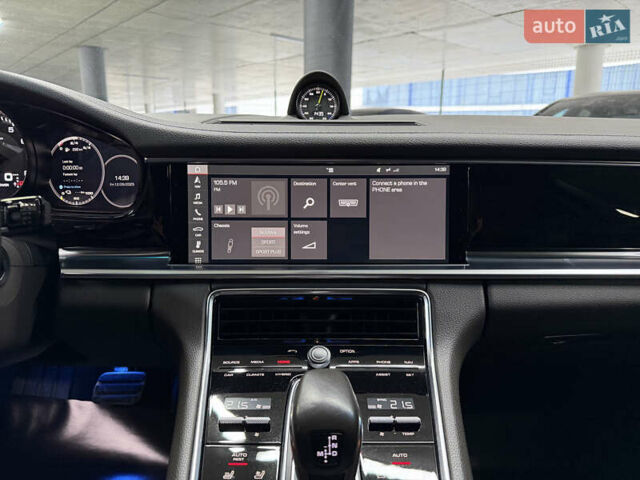 Білий Порше Panamera, об'ємом двигуна 2.89 л та пробігом 42 тис. км за 67500 $, фото 26 на Automoto.ua