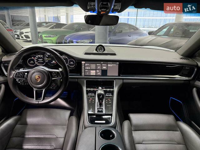 Білий Порше Panamera, об'ємом двигуна 2.89 л та пробігом 42 тис. км за 67500 $, фото 25 на Automoto.ua