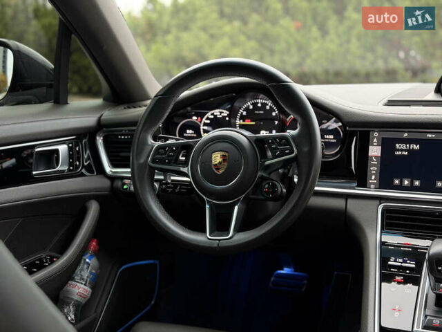 Білий Порше Panamera, об'ємом двигуна 2.89 л та пробігом 43 тис. км за 66499 $, фото 43 на Automoto.ua