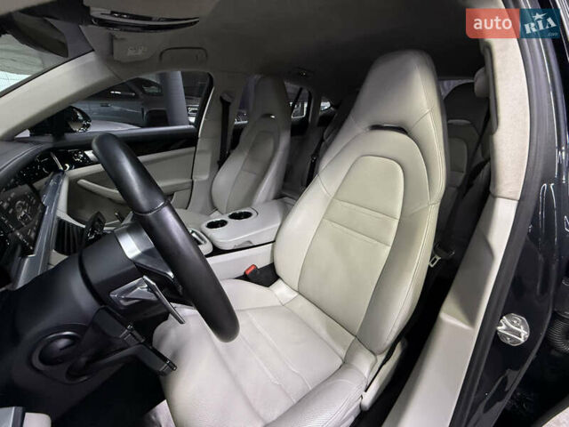 Белый Порше Панамера, объемом двигателя 2.89 л и пробегом 136 тыс. км за 51500 $, фото 18 на Automoto.ua