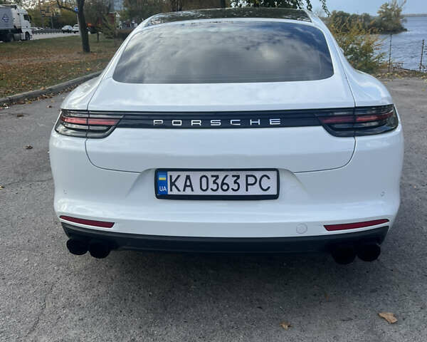 Білий Порше Panamera, об'ємом двигуна 3 л та пробігом 85 тис. км за 49999 $, фото 22 на Automoto.ua