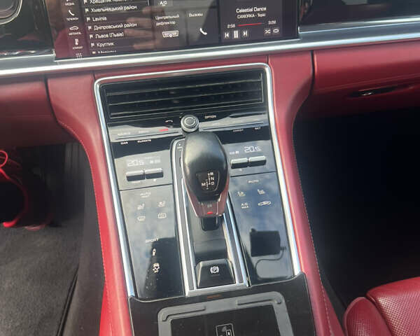 Білий Порше Panamera, об'ємом двигуна 3 л та пробігом 85 тис. км за 49999 $, фото 33 на Automoto.ua