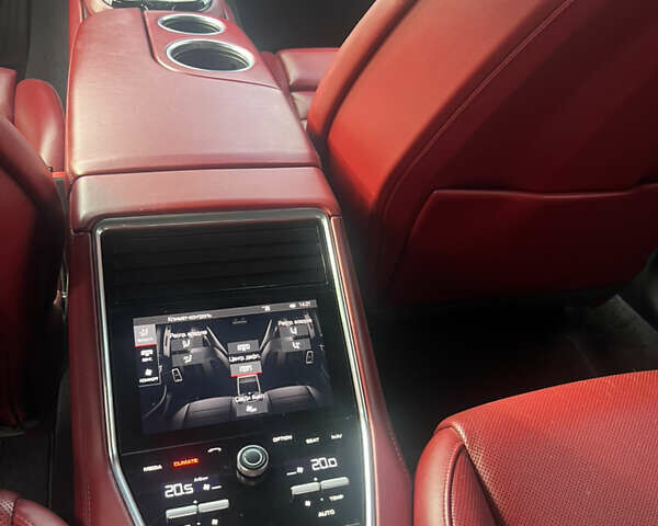 Білий Порше Panamera, об'ємом двигуна 3 л та пробігом 85 тис. км за 49999 $, фото 45 на Automoto.ua
