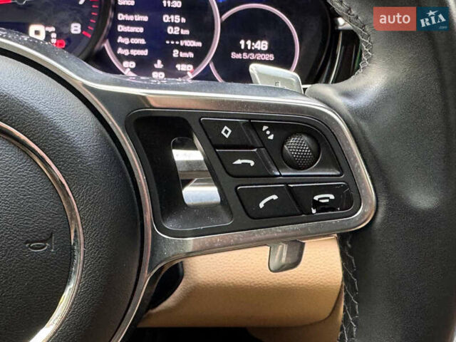 Білий Порше Panamera, об'ємом двигуна 3 л та пробігом 49 тис. км за 56000 $, фото 26 на Automoto.ua