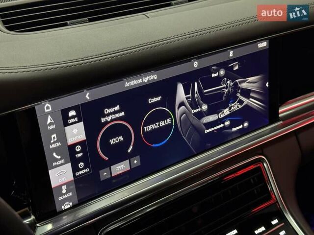 Белый Порше Панамера, объемом двигателя 2.89 л и пробегом 59 тыс. км за 99500 $, фото 51 на Automoto.ua
