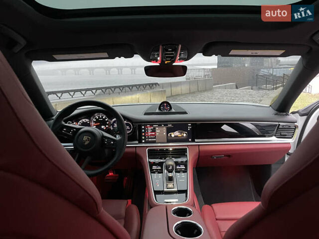 Білий Порше Panamera, об'ємом двигуна 2.89 л та пробігом 26 тис. км за 105000 $, фото 6 на Automoto.ua