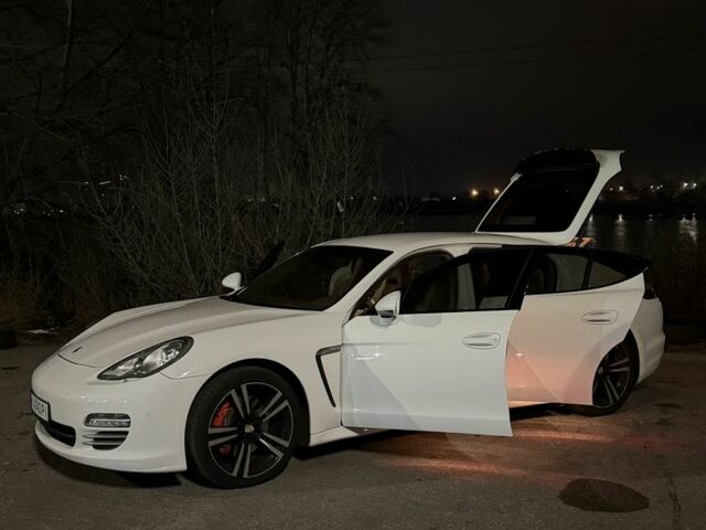 Белый Порше Панамера, объемом двигателя 3.6 л и пробегом 118 тыс. км за 18700 $, фото 13 на Automoto.ua