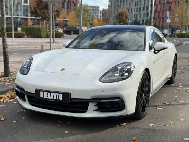 Белый Порше Панамера, объемом двигателя 2.9 л и пробегом 100 тыс. км за 59000 $, фото 8 на Automoto.ua
