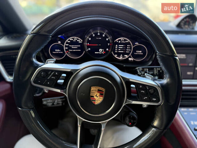 Белый Порше Панамера, объемом двигателя 2.89 л и пробегом 91 тыс. км за 65000 $, фото 33 на Automoto.ua